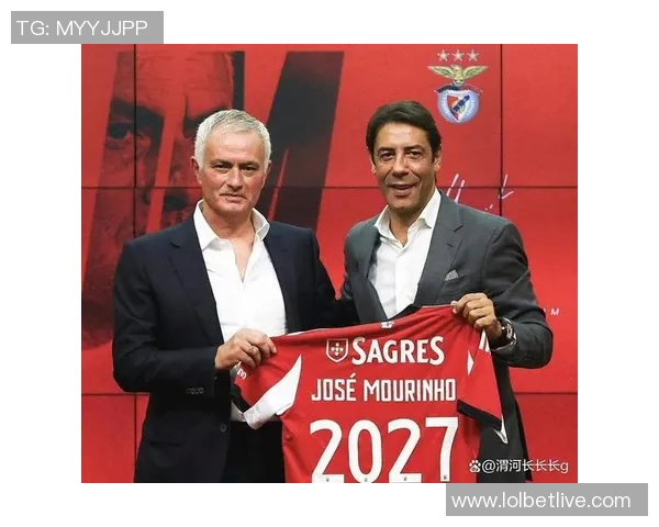 欧联杯惊天冷门多特蒙德5-0狂胜本菲卡红牌事件引发全场热议