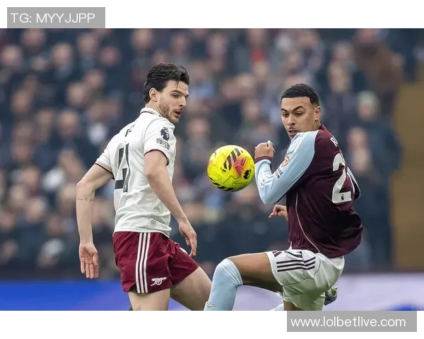 西甲精彩对决阿森纳与巴黎圣日耳曼战成平局帽子戏法引发全场狂欢